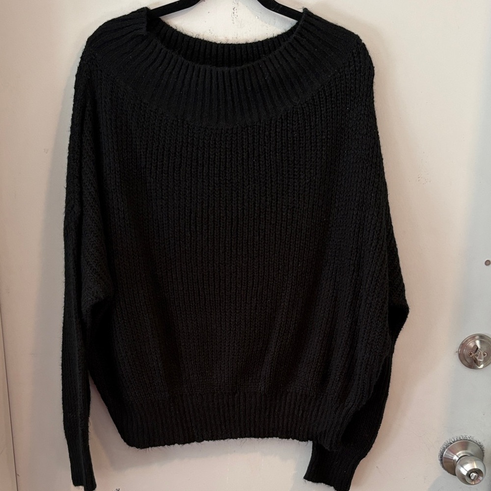 Elegant Black Crew Neck Sweater